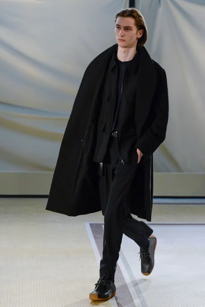 Look 22